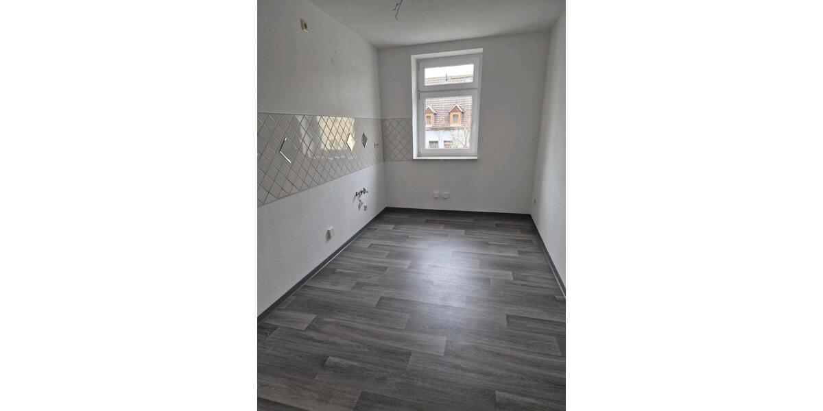 Etagenwohnung Staßfurt - 3 Zimmer, 65 m&sup2;, 435&euro; | Angebot:26365709