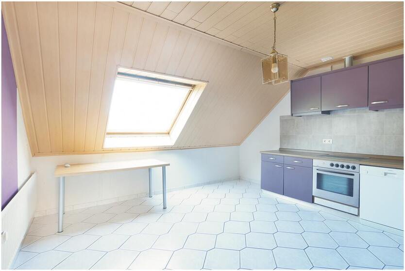 ***geräumige 2 Zimmer Oberwohnung mit EBK in Börger*** mit eigenem Garten, Terrasse, sowie Zufahrt und Carport 2 zimmer