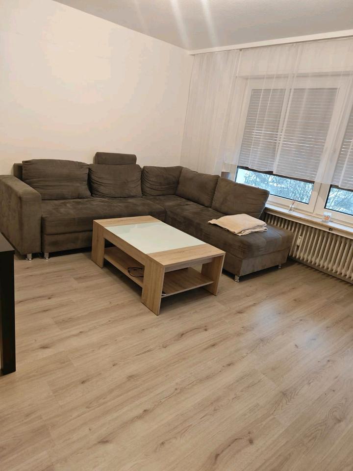 MonteurWohnungen 3 SchlafZimmer Bad Küche WohnZimmer balkon