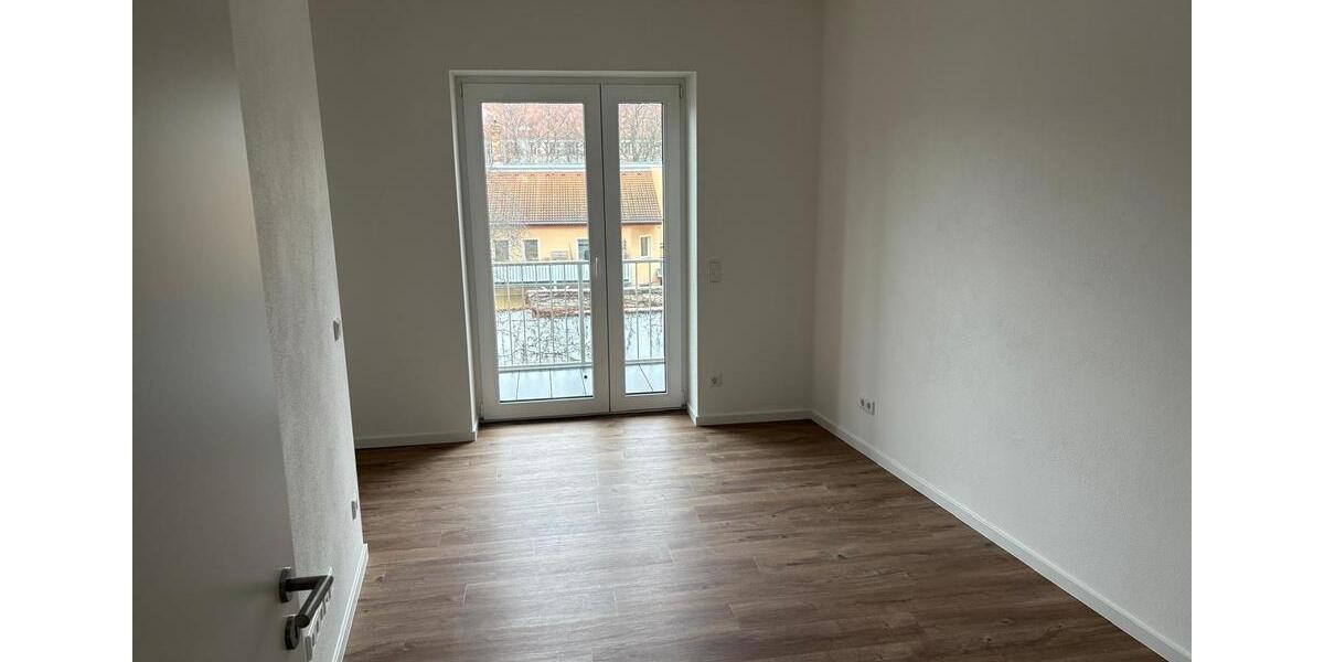 Etagenwohnung Bautzen - 4 Zimmer, 83 m&sup2;, 1.050&euro; | Angebot:24701349