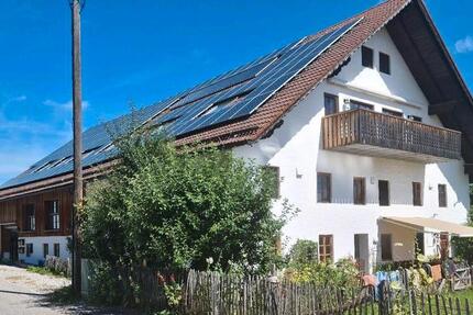 Wohnung Weilheim in Oberbayern - 8 Zimmer, 305 m&sup2;, 3.200&euro; | Angebot:26478235