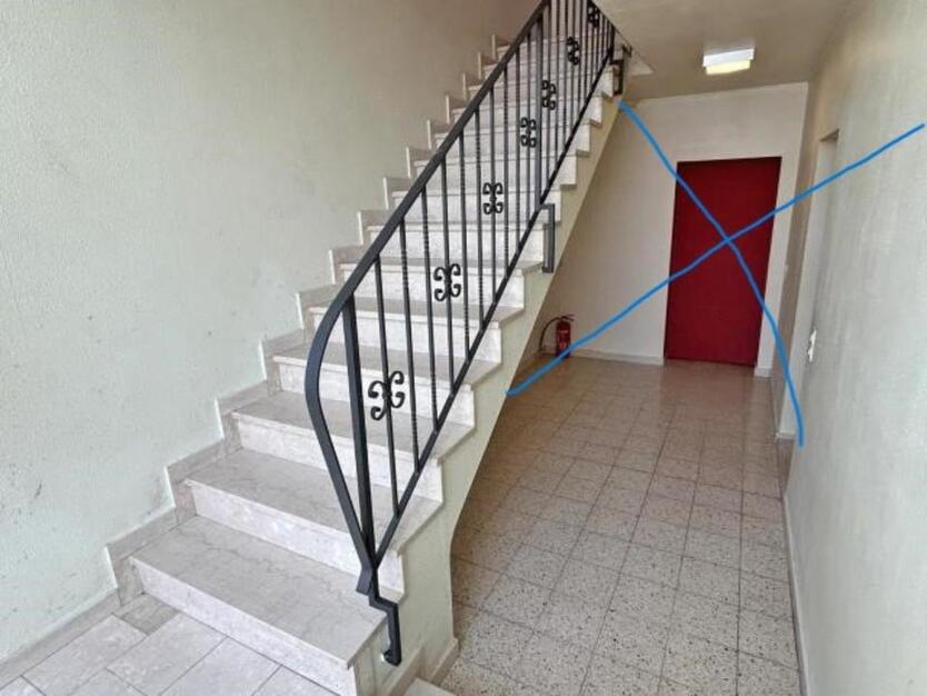 Sonnendurchflutete 4 Zimmerwohnung mit Garten,Terrasse