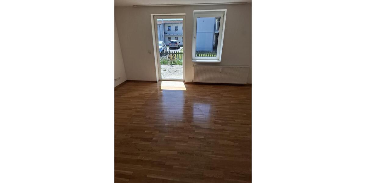 Terrassenwohnung Stralsund Langendorfer Berg - 3 Zimmer, 83 m&sup2;, 745&euro; | Angebot:26626466