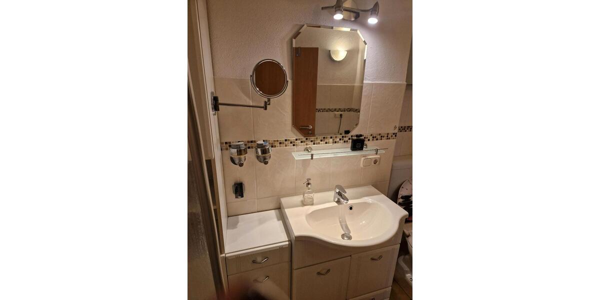 Etagenwohnung Auerbach - 1 Zimmer, 62 m&sup2;, 740&euro; | Angebot:24877742