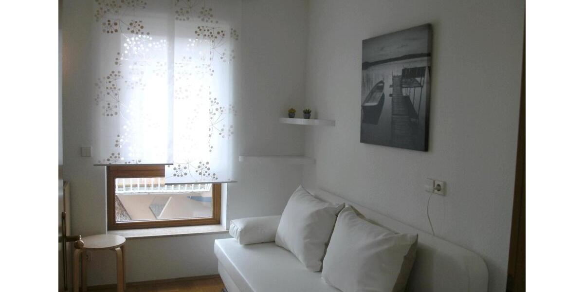 Etagenwohnung Buch - 3 Zimmer, 70 m&sup2;, 1.400&euro; | Angebot:25005321