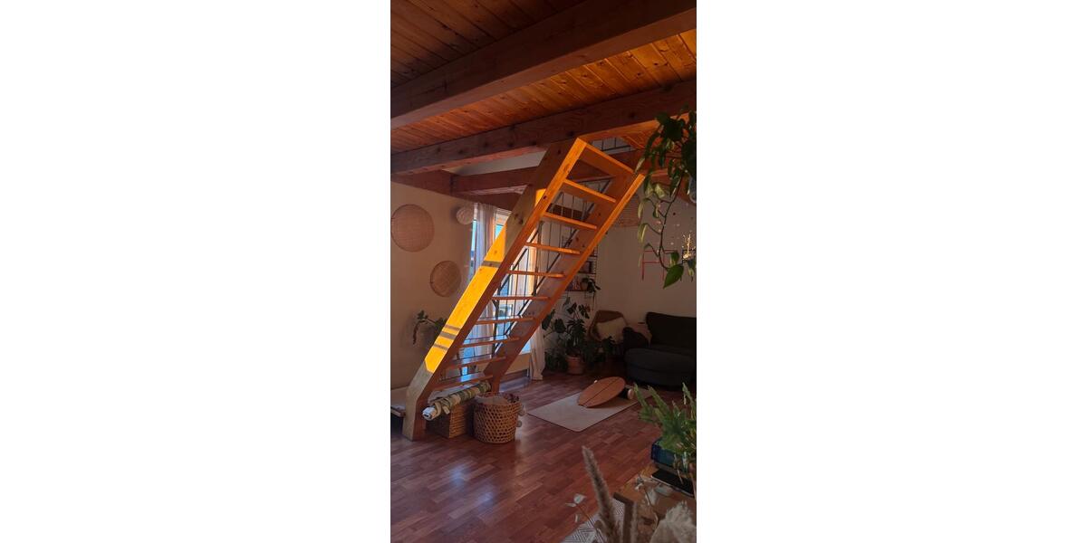 Maisonettenwohnung Griesheim - 2 Zimmer, 100 m&sup2;, 1.400&euro; | Angebot:26124071