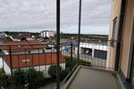 Stadt Landau: Hochwertige Büroflächen m. Lift, zentrale Lage mit guter Sichtbarkeit u. gr. Parkplatz