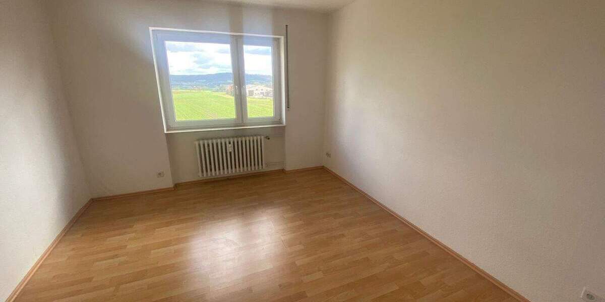 Etagenwohnung Rothenburg ob der Tauber Rothenburg - 3 Zimmer, 82 m&sup2;, 690&euro; | Angebot:23841480