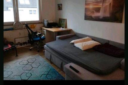 *biete Zimmer20qm bzw. teilweise Wohnungsnutzung für Einzelperson
