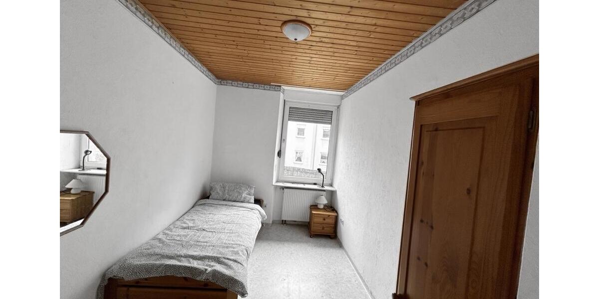 Wohnen auf Zeit Neustadt an der Weinstraße Diedesfeld - 10 Zimmer, 220 m&sup2;, 450&euro; | Angebot:26073720