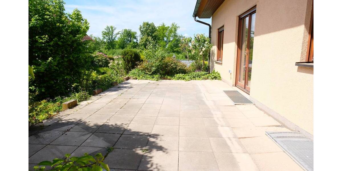 Etagenwohnung Bad Hersfeld / Johannesberg Bad Hersfeld - 2 Zimmer, 90 m&sup2;, 768&euro; | Angebot:26787185