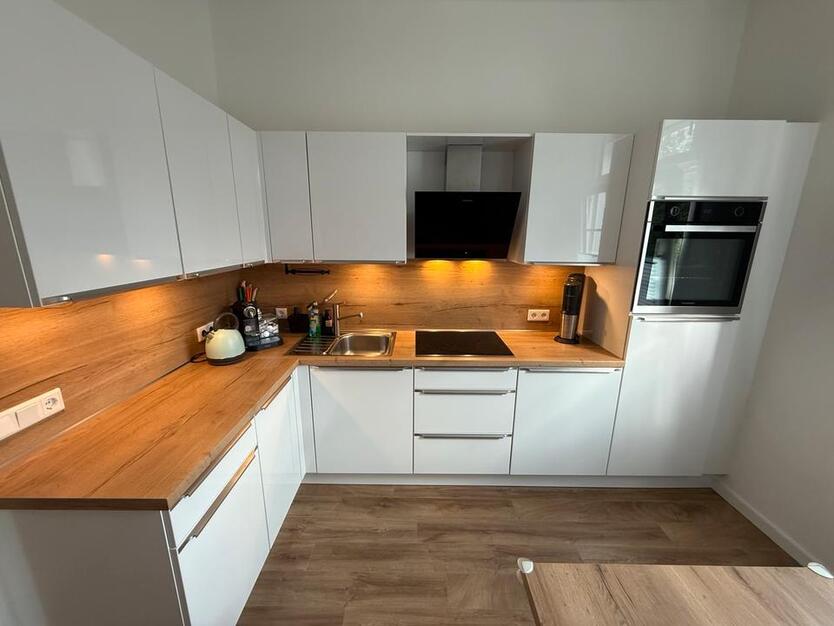 Schöne vollrenovierte 80qm-Wohnung in Vieringhausen