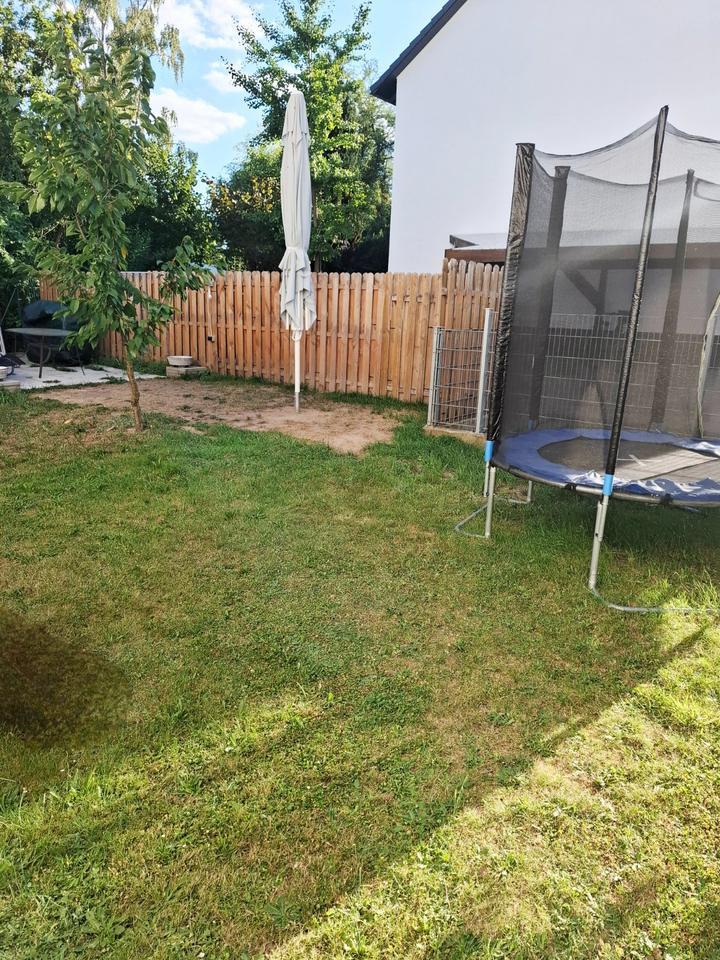 Großzügige 3-Raum-Wohnung, Balkon und EBK in Rödermark-Waldacker
