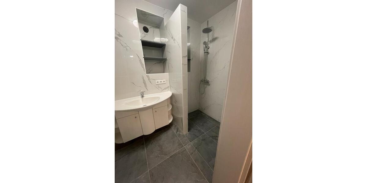 Etagenwohnung Neuhaus an der Pegnitz - 2 Zimmer, 85 m&sup2;, 750&euro; | Angebot:24838648