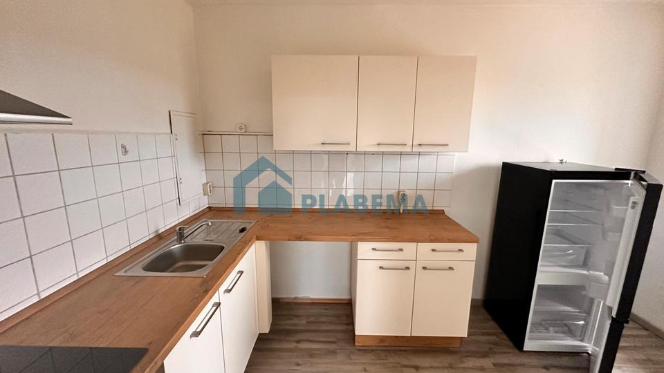Etagenwohnung Lübz - 4 Zimmer, 85 m&sup2;, 722&euro; | Angebot:26586702