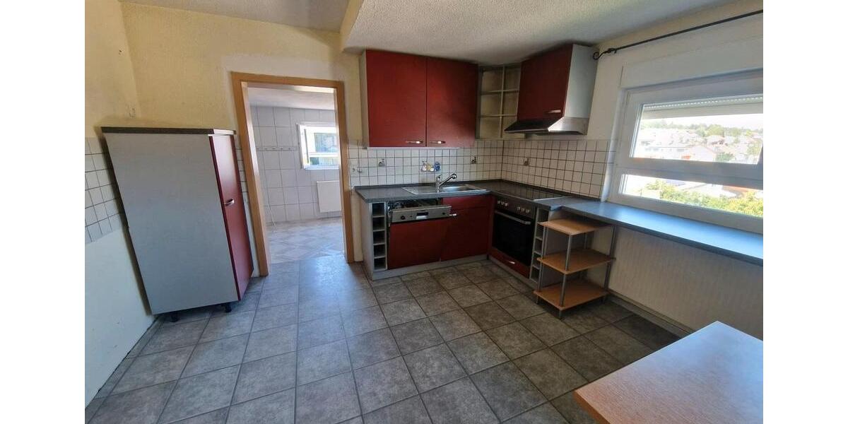 Etagenwohnung Bretten - 4 Zimmer, 95 m&sup2;, 950&euro; | Angebot:26677331
