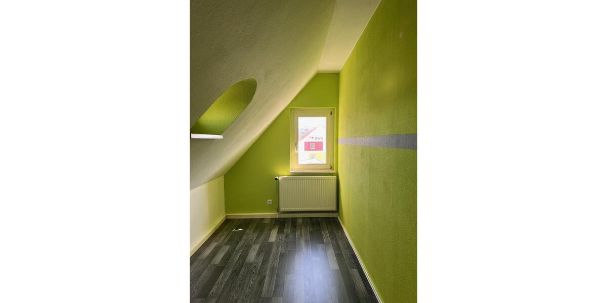 Dachgeschoßwohnung Blankenburg (Harz) - 2.5 Zimmer, 83 m&sup2;, 500&euro; | Angebot:20499520