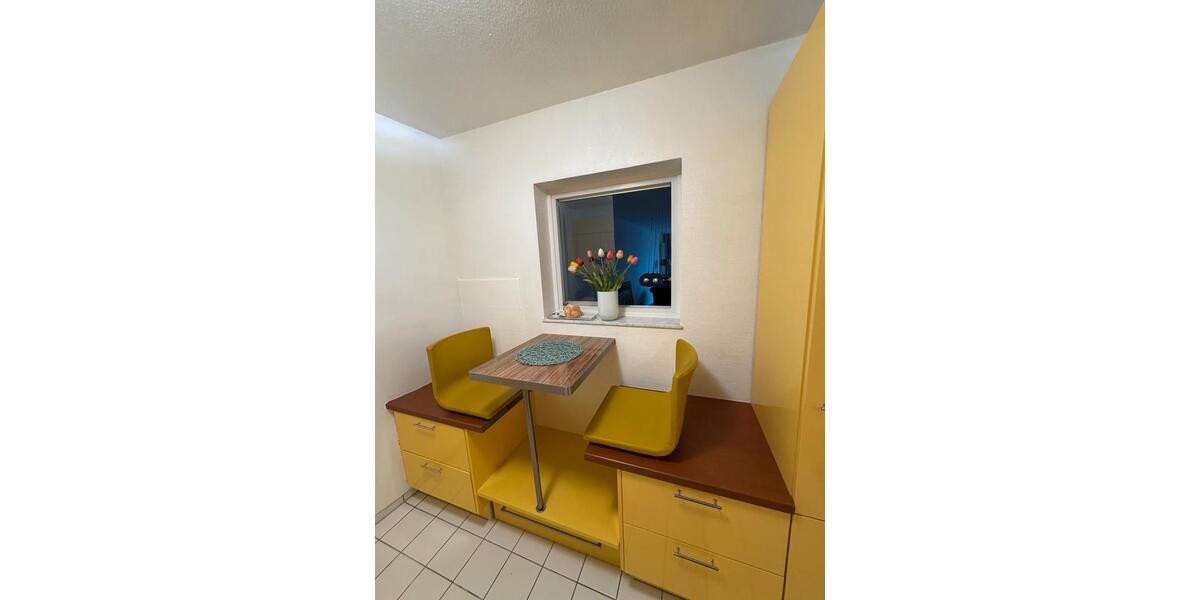 Etagenwohnung Bremen - 2 Zimmer, 78 m&sup2;, 1.200&euro; | Angebot:25646145