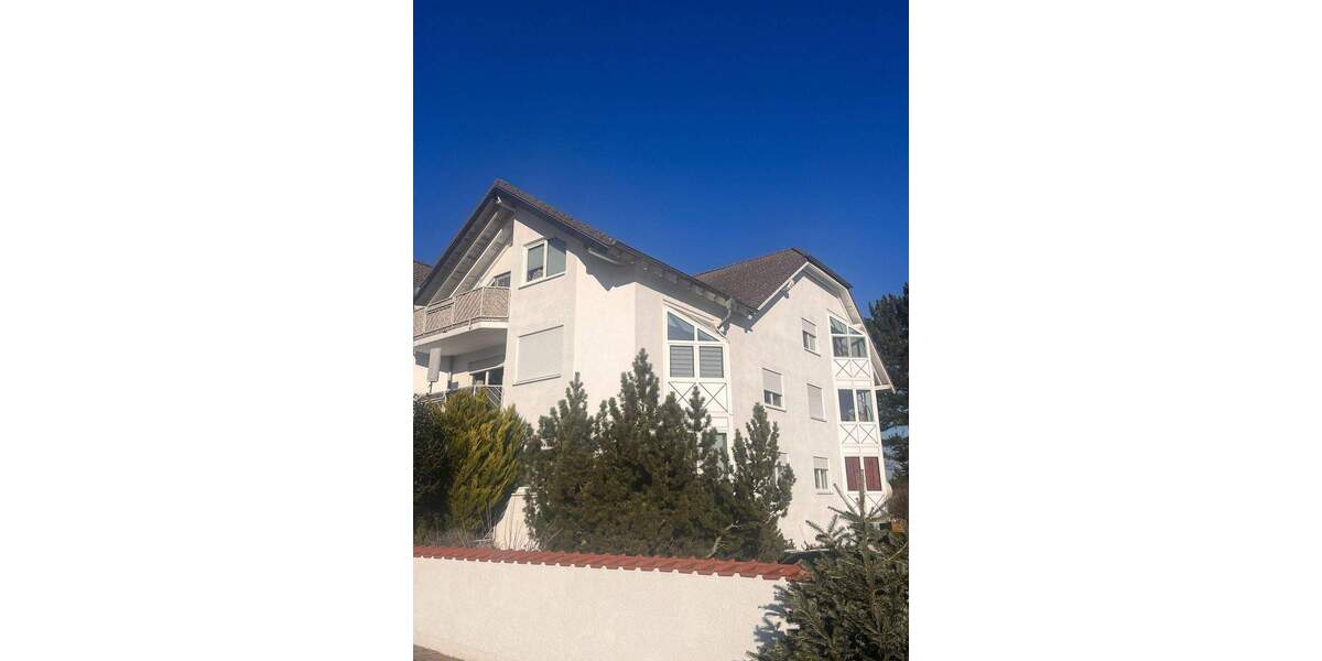 Etagenwohnung Hackenheim - 3 Zimmer, 84 m&sup2;, 1.000&euro; | Angebot:25741717