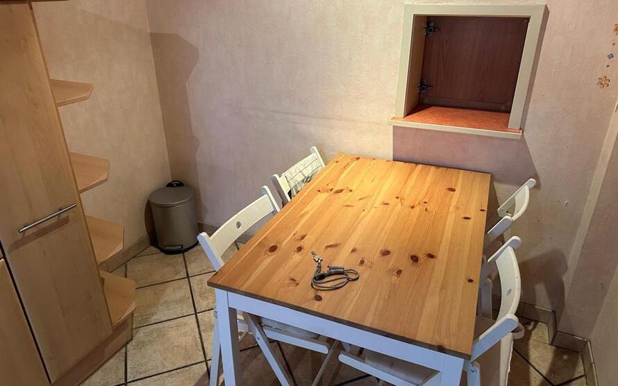 Zimmer 3 mit WLAN und Gemeinschaftsbereichen: Küche, BadWC, TV, Terrasse, Waschmaschine und Trockner zimmer