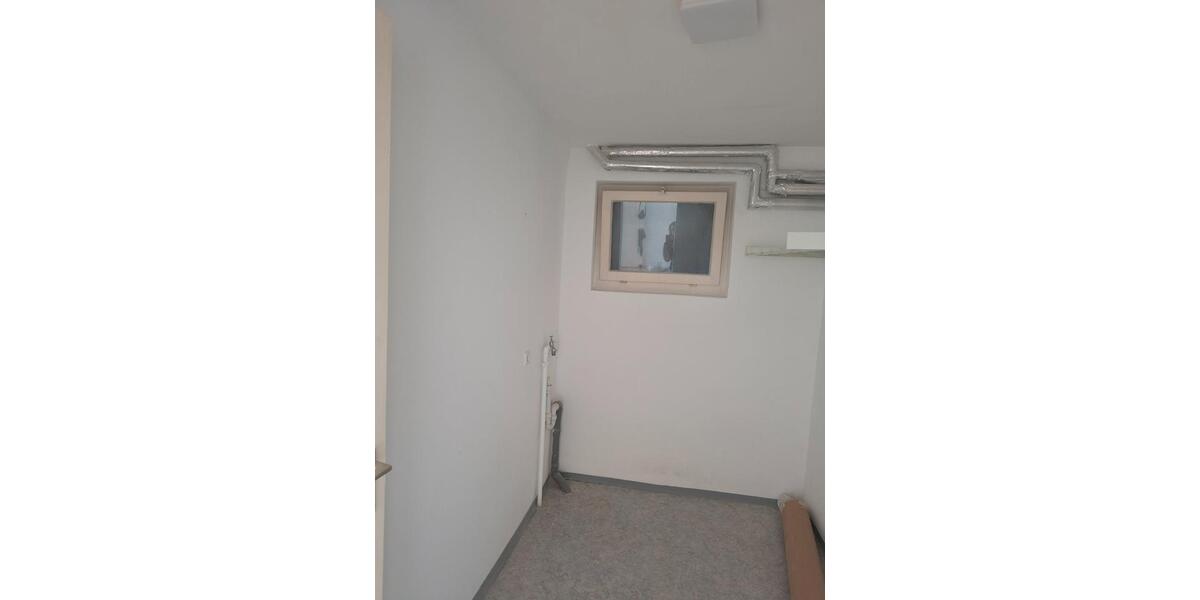 Erdgeschoßwohnung Oberboihingen - 2 Zimmer, 76 m&sup2;, 1.025&euro; | Angebot:26135992