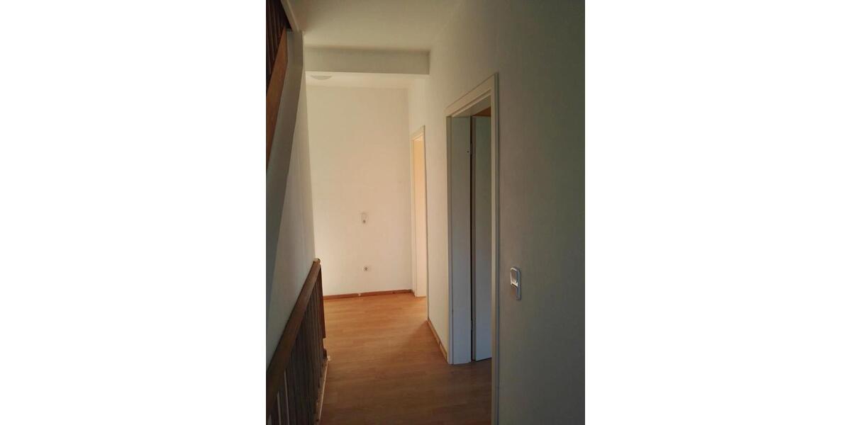 Etagenwohnung Mönchengladbach West - 3 Zimmer, 75 m&sup2;, 700&euro; | Angebot:26062602
