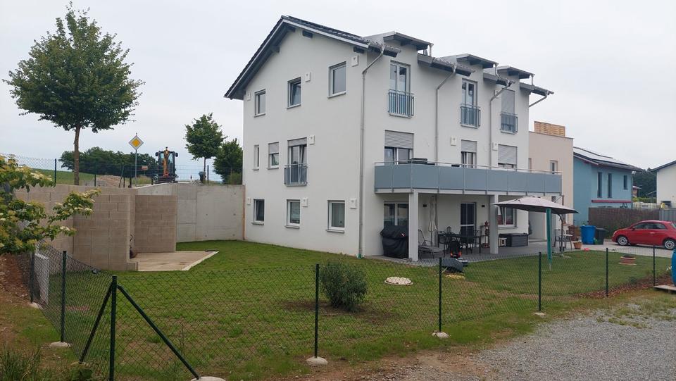 Erdgeschoßwohnung Falkenfels - 4 Zimmer, 110 m&sup2;, 1.000&euro; | Angebot:26284505