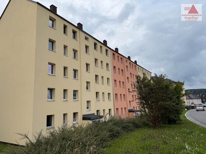 Etagenwohnung Thum - 3 Zimmer, 60 m&sup2;, 411&euro; | Angebot:21812267