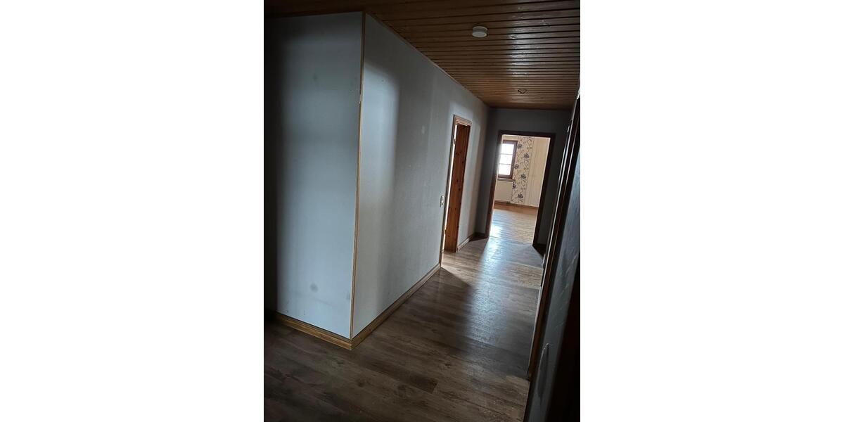 Einliegerwohnung 4ZKB ab 01.02.26 zu vermieten 4 zimmer