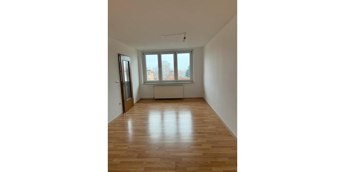 Dachgeschoßwohnung Quedlinburg - 3 Zimmer, 60 m&sup2;, 450&euro; | Angebot:25446885