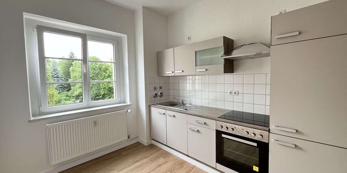 Etagenwohnung Chemnitz Bernsdorf - 2 Zimmer, 65 m&sup2;, 415&euro; | Angebot:27061350