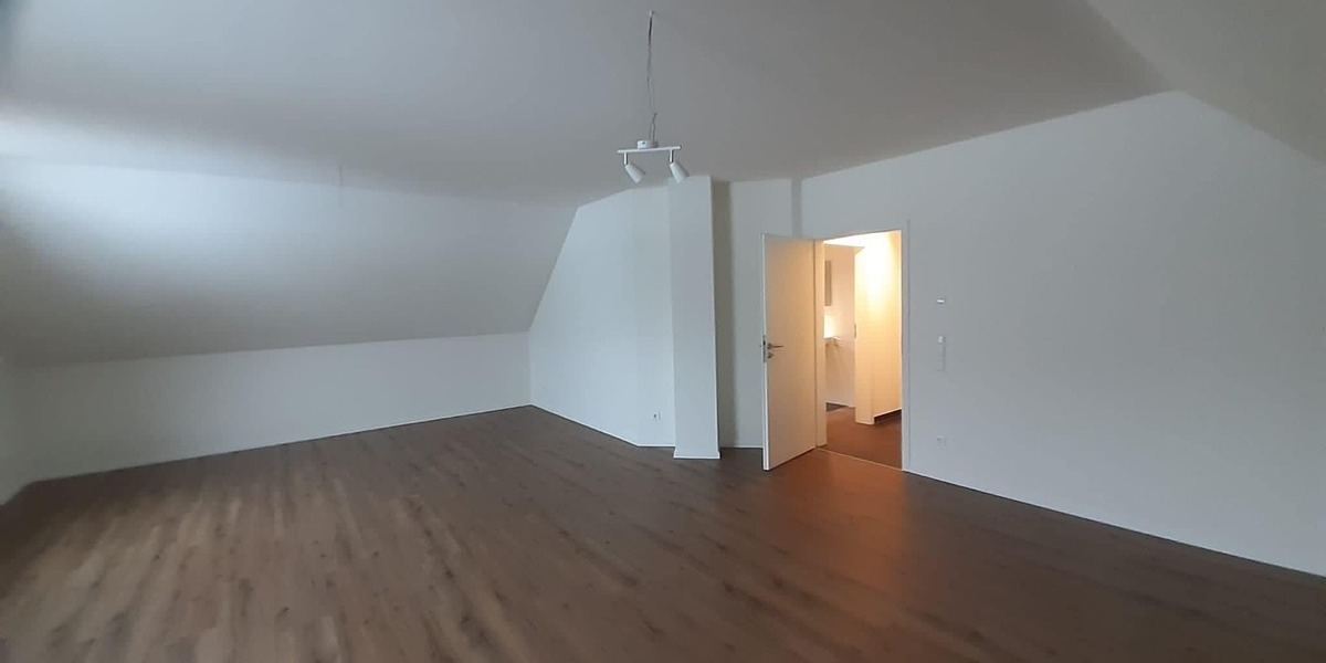 ***3 Zimmer Dachgeschosswohnung*** - Dachgeschoßwohnung Westoverledingen Flachsmeer | Angebot:24822063
