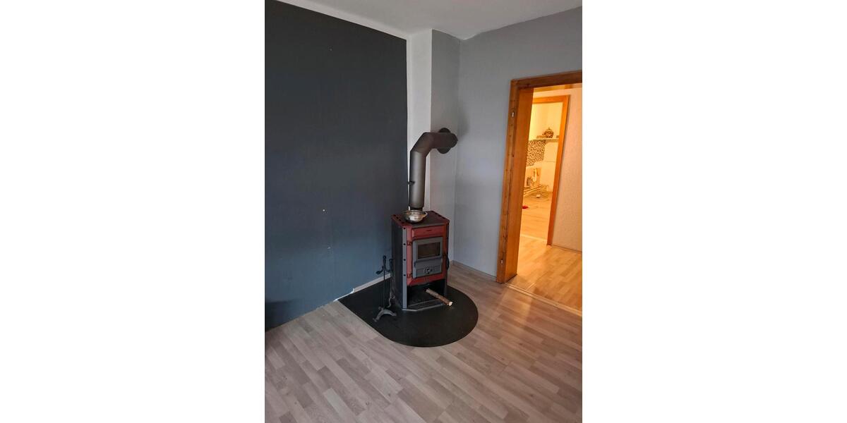 Etagenwohnung Wilhelmsthal - 3 Zimmer, 87 m&sup2;, 800&euro; | Angebot:25711925