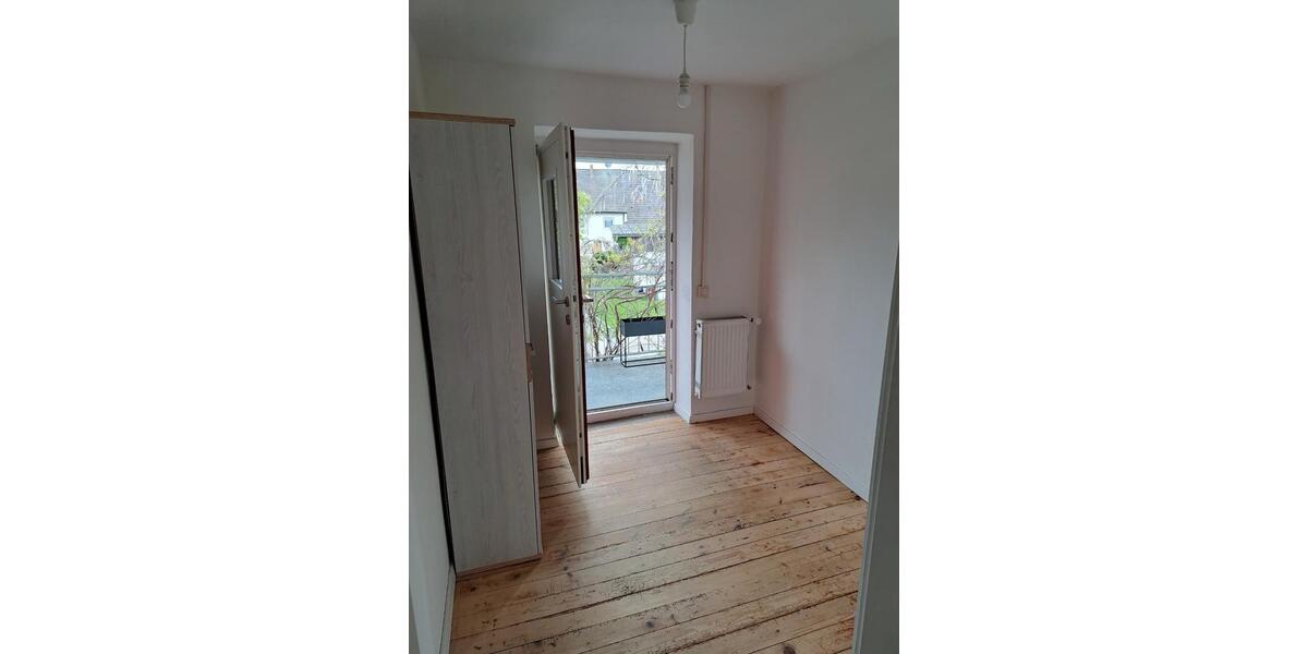Etagenwohnung Welden - 2 Zimmer, 83 m&sup2;, 900&euro; | Angebot:26610669