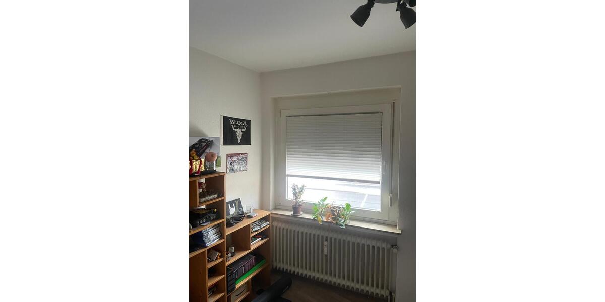 Etagenwohnung Oldenburg Drielaker-Moor - 3 Zimmer, 75 m&sup2;, 700&euro; | Angebot:26049272