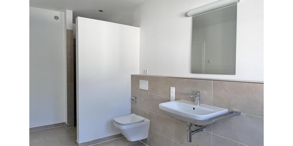 Erdgeschoßwohnung Rastede - 3.5 Zimmer, 131 m&sup2;, 1.485&euro; | Angebot:26496188