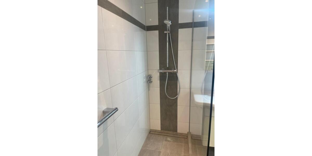 TRAUMWOHNUNG AHLTEN FREI EG Garten Terrasse Einbauküche Garage 3 zimmer