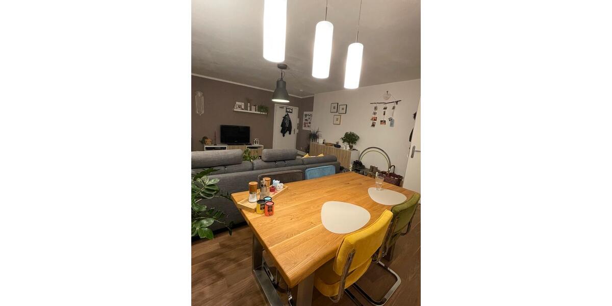 Etagenwohnung Reiskirchen - 3 Zimmer, 75 m&sup2;, 825&euro; | Angebot:26481532