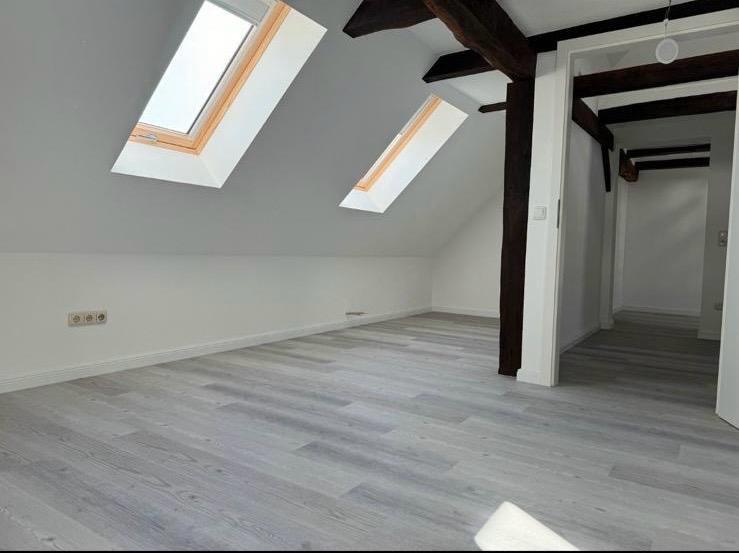 Etagenwohnung Bad Wildungen - 3 Zimmer, 140 m&sup2;, 1.200&euro; | Angebot:26365825