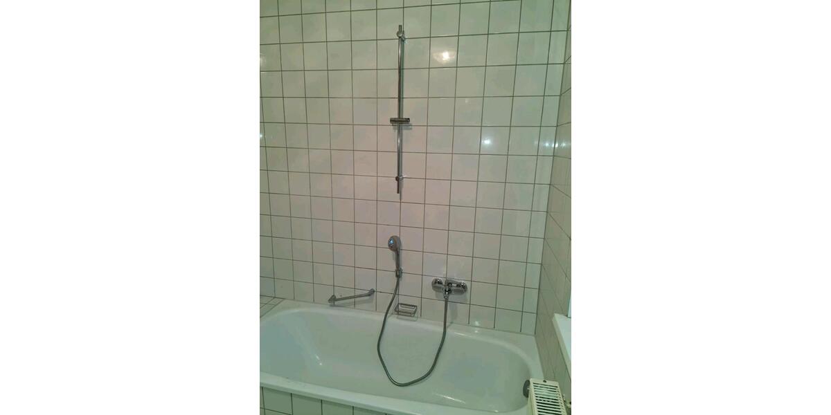 Etagenwohnung Kaiserslautern Engelshof - 2 Zimmer, 87 m&sup2;, 1.200&euro; | Angebot:26699966