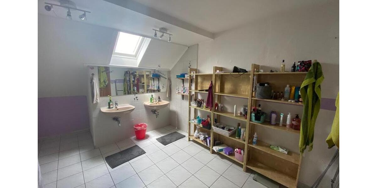 Wohnen auf Zeit Wolfenbüttel Ahlum - 4 Zimmer, 120 m&sup2;, 290&euro; | Angebot:26317987