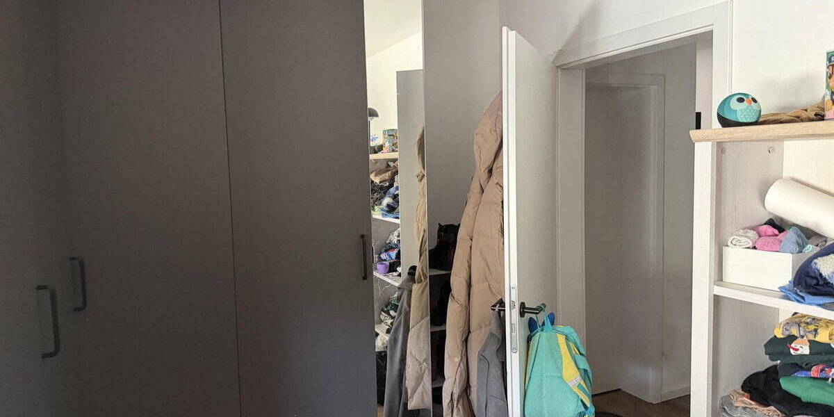 Etagenwohnung Karben Kloppenheim - 3 Zimmer, 87 m&sup2;, 1.300&euro; | Angebot:26657367
