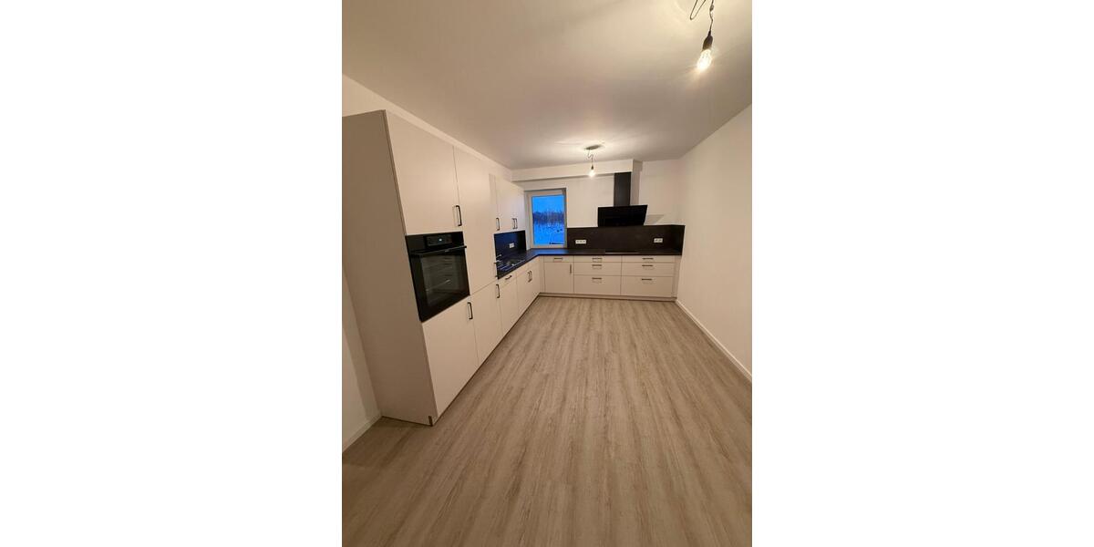 Doppelhaushälfte Schleswig - 4 Zimmer, 140 m&sup2;, 1.600&euro; | Angebot:24719718