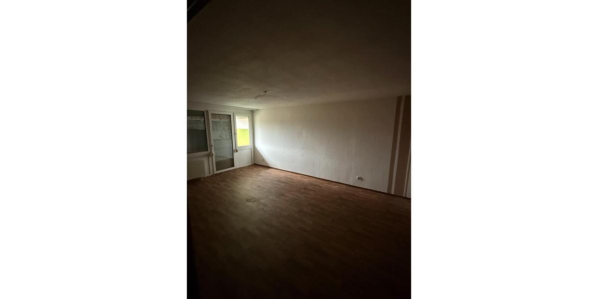 Etagenwohnung Rielasingen-Worblingen Worblingen - 4.5 Zimmer, 102 m&sup2;, 1.100&euro; | Angebot:24680749