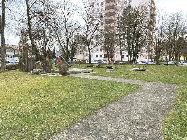 Etagenwohnung Rielasingen-Worblingen Rielasingen - 2 Zimmer, 65 m&sup2;, 700&euro; | Angebot:26744760