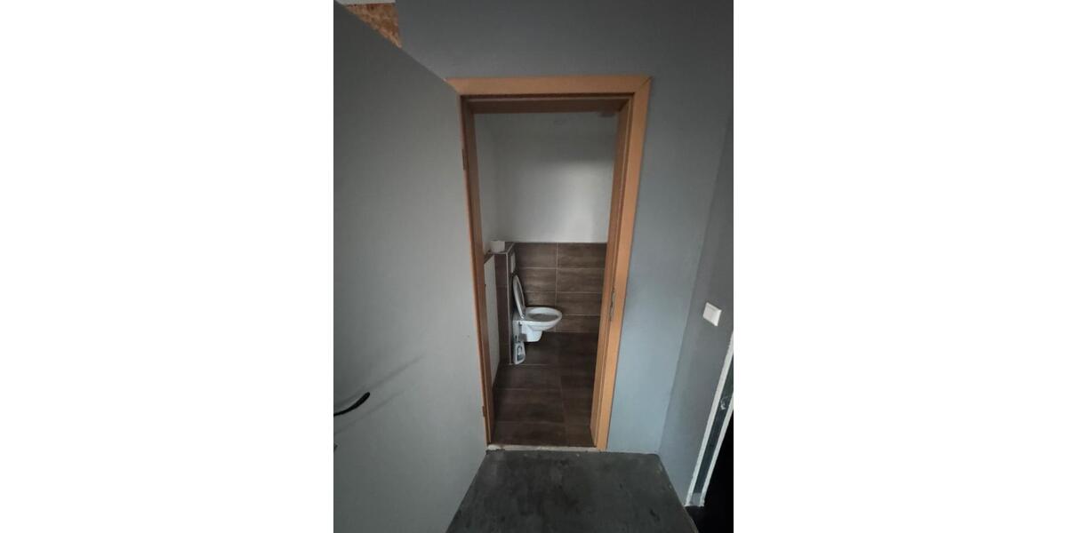 Gewerbeobjekt Brackenheim - 1.365&euro; | Angebot:24870390