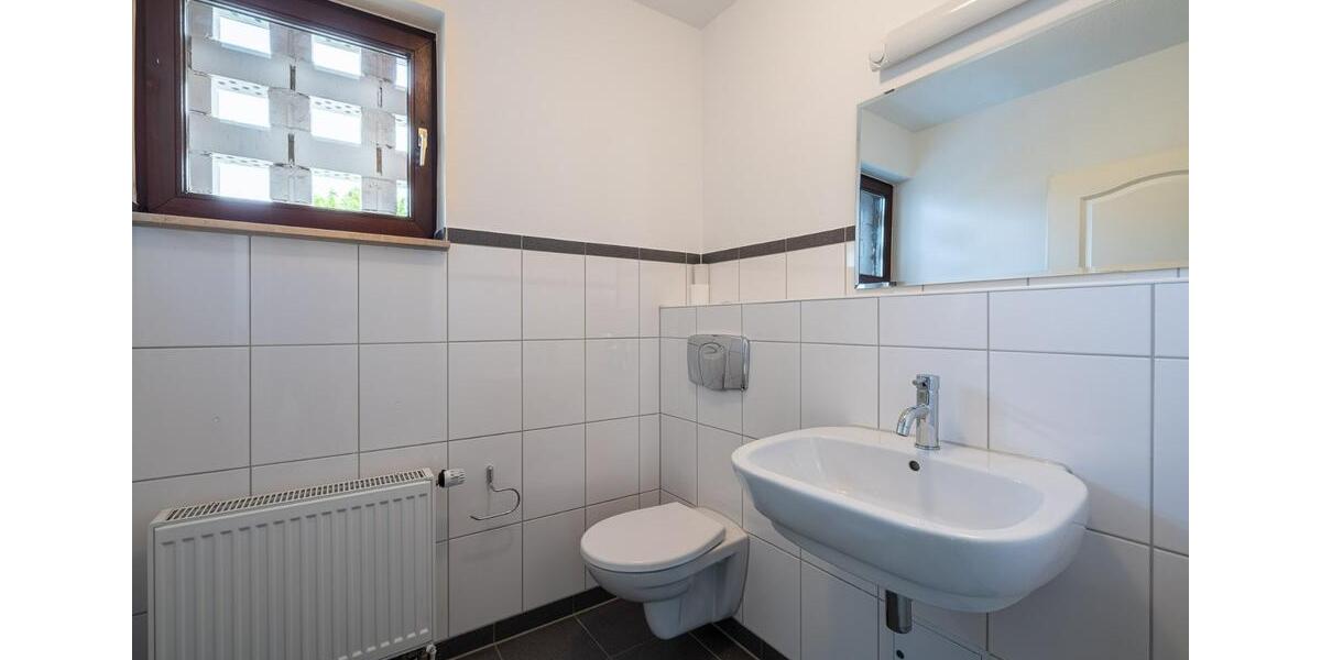 Etagenwohnung Mackenbach - 4 Zimmer, 116 m&sup2;, 1.090&euro; | Angebot:25509801