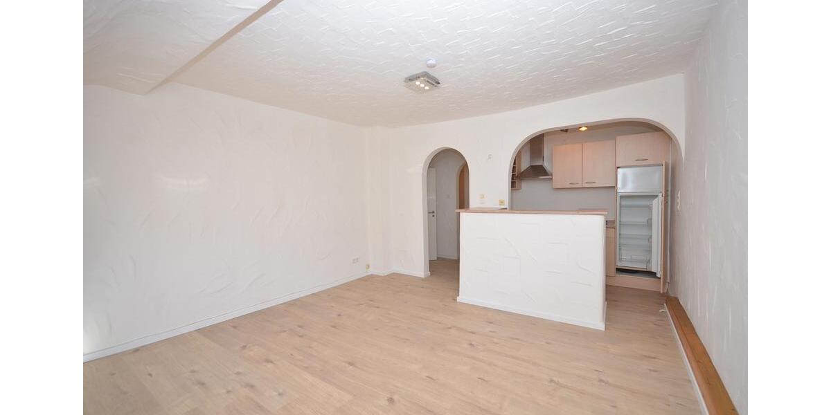 Etagenwohnung Leidersbach - 2 Zimmer, 60 m&sup2;, 900&euro; | Angebot:26456260