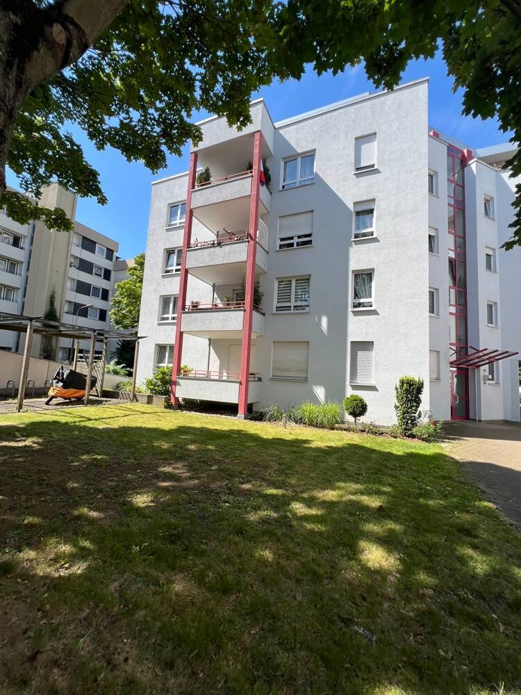 Große 1-Zimmerwohnung mit EBK, Balkon und TG-Stellplatz in Langwasser - ruhig, zentral und barrierefrei