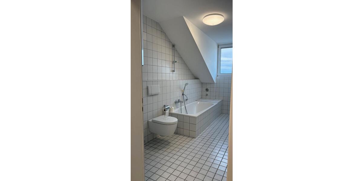 Wohnen auf Zeit Offenburg - 1 Zimmer, 11 m&sup2;, 250&euro; | Angebot:26371318